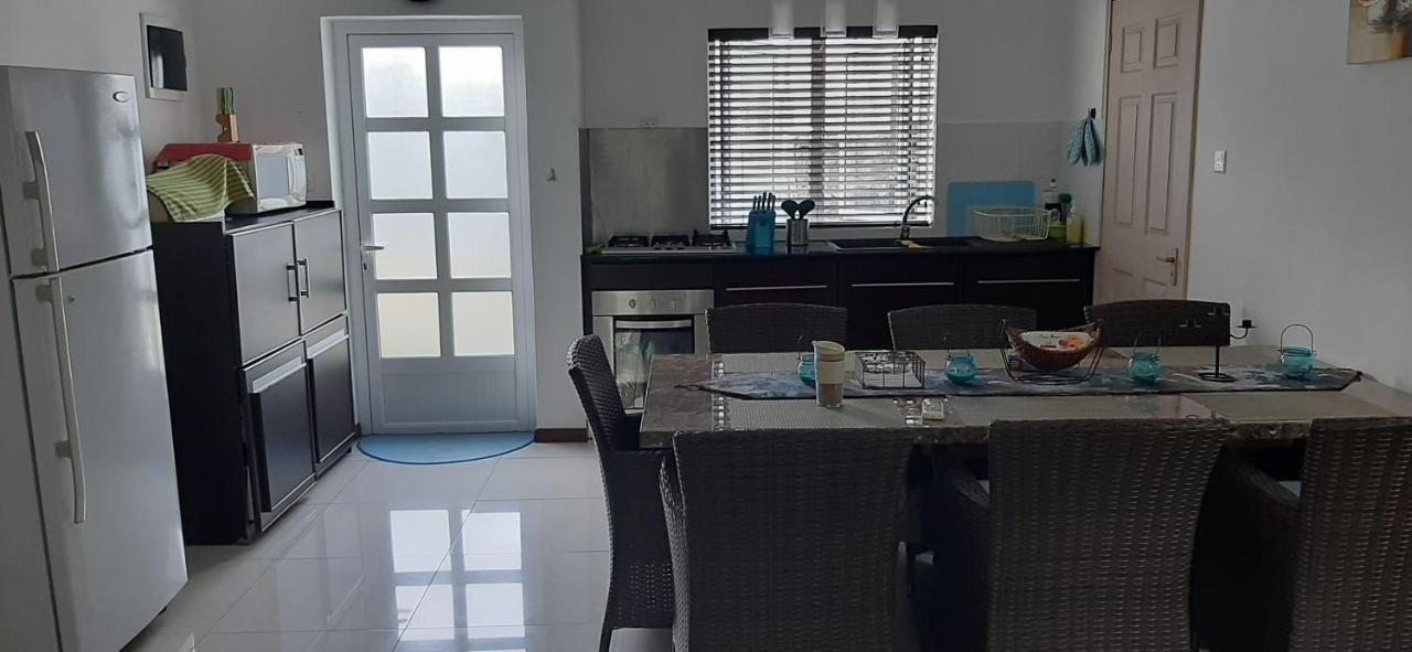 Blue Sky Villa กรองด์เบย์ ภายนอก รูปภาพ